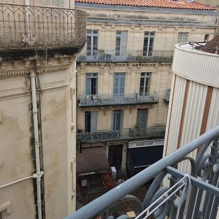 Charmant Appartement Hyper Centre Comedie มงต์เปอลิเยร์ ภายนอก รูปภาพ