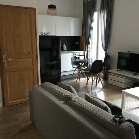 Charmant Appartement Hyper Centre Comedie มงต์เปอลิเยร์ ภายนอก รูปภาพ