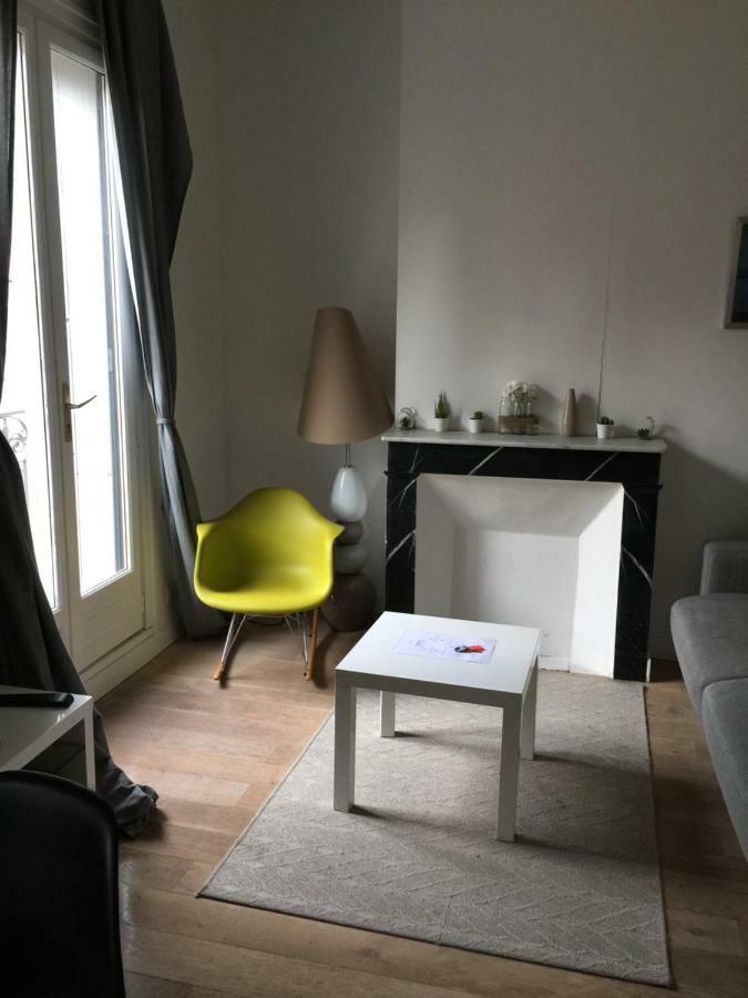 Charmant Appartement Hyper Centre Comedie มงต์เปอลิเยร์ ภายนอก รูปภาพ